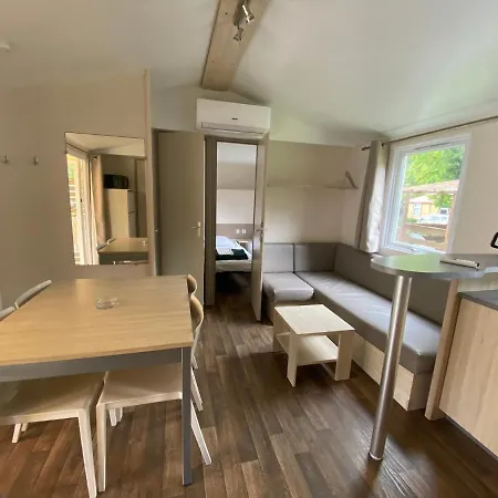 Mobil Clim 6 Personnes 3 Le Ried 3 Etoiles Proche Europa Park Boofzheim